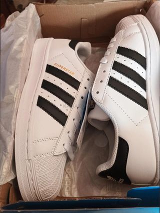 Adidas Superstar Talla 36 Blancas Negras