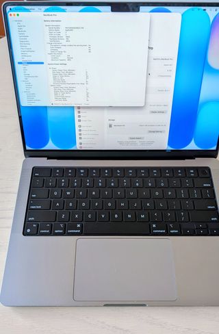 Macbook Pro 14" M3 512GB Super Precio Apple Top