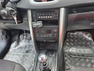Peugeot 207 2006