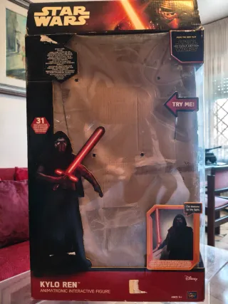 C1P8 e Kylo Ren Star Wars