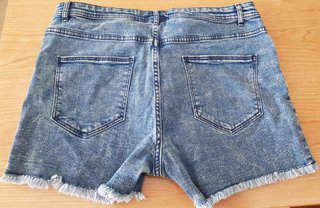 Pantalones cortos vaqueros Esmara con flecos