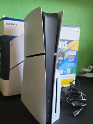 PS5 Slim 1TB Lector Discos. Como nueva+Factura