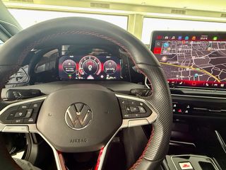 Volkswagen Golf 2025