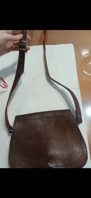 Borsa in pelle marrone vintage con bandoliera