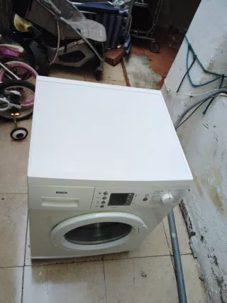 Lavadora Bosch blanca