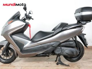 HONDA FORZA 300 NSS