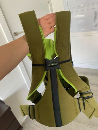 Mochila Portabebés BabyBjörn Verde