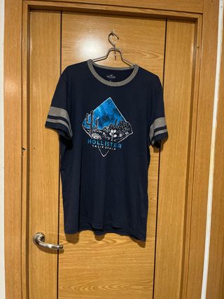 Camiseta Hollister Azul Desierto