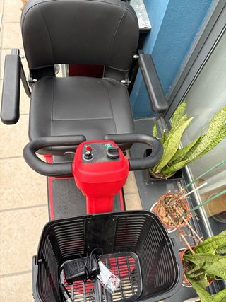 Scooter movilidad reducida Eléctrico Milano Rojo