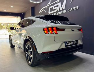 Ford MUSTANG MACH-E Premium 375cv