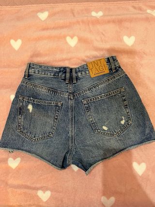 Pantalon Shorts vaqueros rotos Stradivarius 34 XS