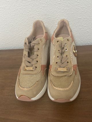 Zapatillas XTI Talla 37 Beige y Rosa