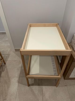 Cambiador bebé blanco con estructura madera