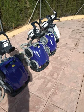 Robot limpiafondos Zodiac piscina