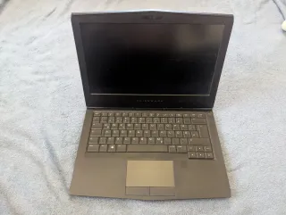 Alienware 13 R3 (2016) - Para reparar o piezas