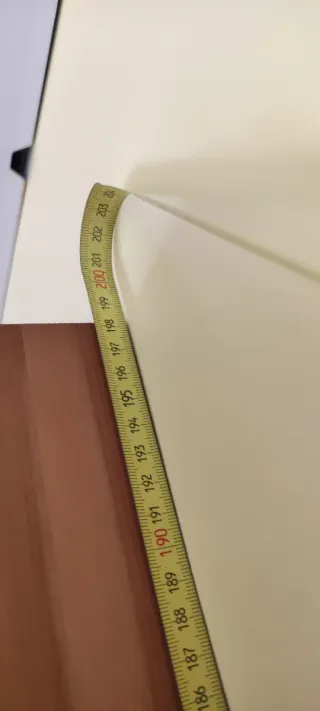 Estanterías de madera para CDs