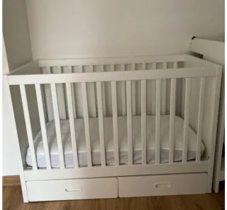 Cuna Bebé IKEA Blanca con Cajones