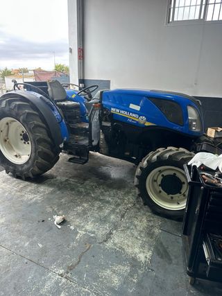 Tractor New Holland T4.100F