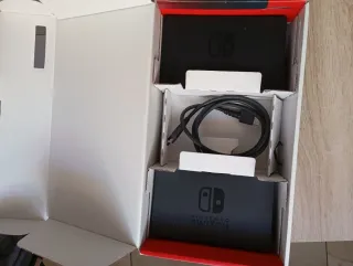 Nintendo Switch + Accesorios + Juegos