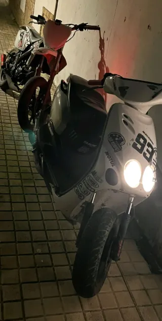 Yamaha Neos 2000 Refrigerada por Agua