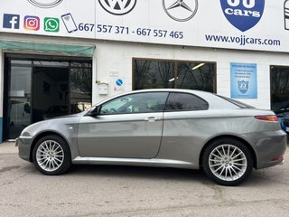 ALFA ROMEO GT 2.0 JTS Distinctive