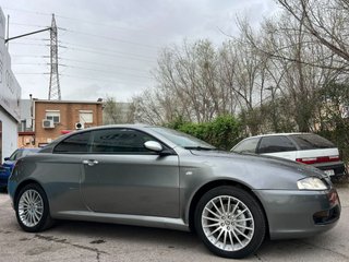 ALFA ROMEO GT 2.0 JTS Distinctive