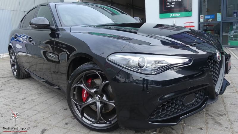 Alfa Romeo Giulia Veloce Q4 - foto 1