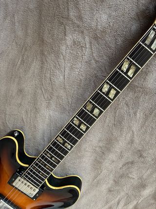 Mosrite ES-335 Japan