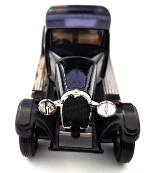 Matchbox Y24 Bugatti T44