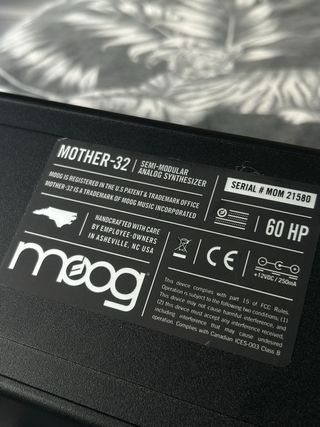 Moog Mother-32 Sintetizador Analógico