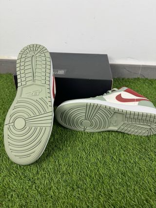 Nike Air Jordan 1 Low GS verde/rojo (t.38) NUEVAS.