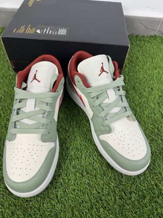Nike Air Jordan 1 Low GS verde/rojo (t.38) NUEVAS.