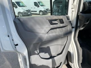 Volkswagen Crafter 30 Furgón BM TN L3H2 2.0TDI 75kW (102CV)
