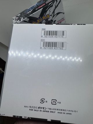 Cajas Pokémon White Flare y Black Bolt
