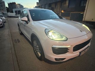 Porsche Cayenne 2016