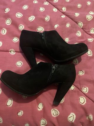 Botines ANDREAS Negros