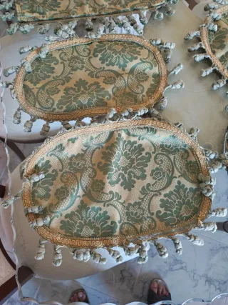 Copriletto damascato matrimoniale con cuscini