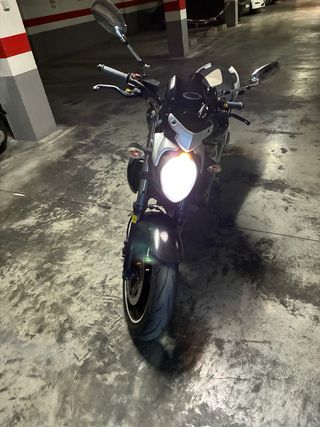 Suzuki Gladius A2