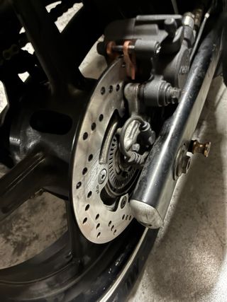 Suzuki Gladius A2