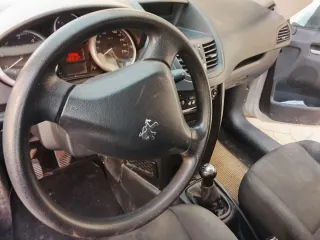 Peugeot 207  blanco