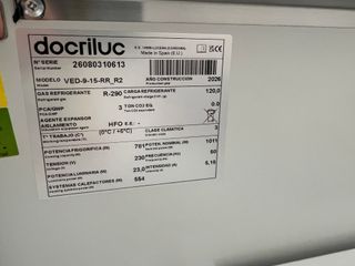 Vitrina Expositora Docriluc VED-9-15-RR
