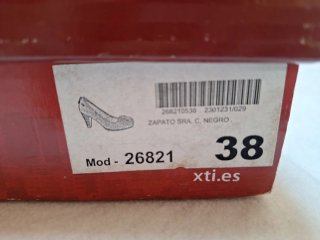 Zapatos de tacón Xti negros talla 38