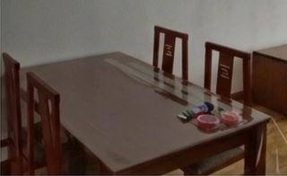 24h (hasta 19 Mayo) Mesa Comedor + 4 Sillas Madera