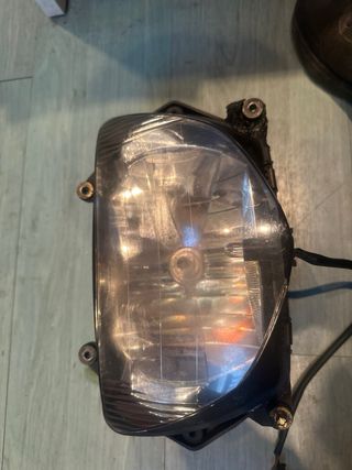 Faro Delantero Honda Deauville 650