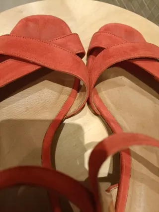 Sandali scamosciati rossi tacco 39