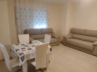 Piso 3 habitaciones dobles a 150m de la playa