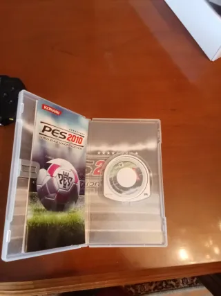 PSP Sony Negra + PES 2010