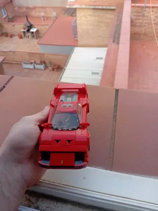 LEGO Ferrari F40 Montado