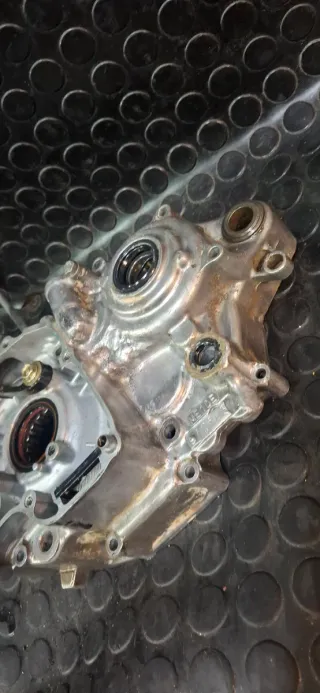 Carcasas Bloque Motor Honda CRF 250 2005