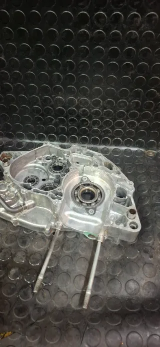 Carcasas Bloque Motor Honda CRF 250 2005